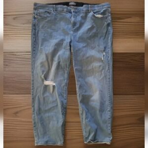 Torrid Bombshell Straight Distressed Premium Tummy Control Jeans 30T